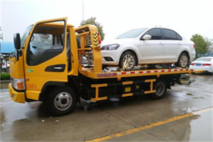 大理附近拖车救援24小时服务热线